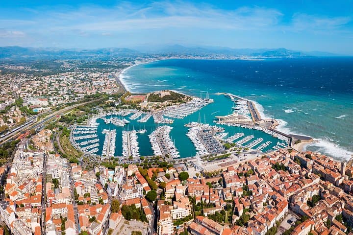Hidden Art and History of Antibes 4 Museums Walking Experience