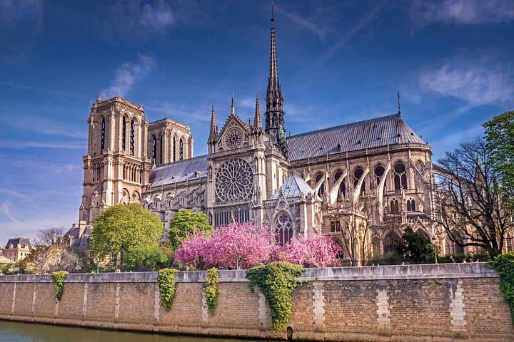 Paris: 30+ Sights, Opéra Garnier & Champagne Tasting