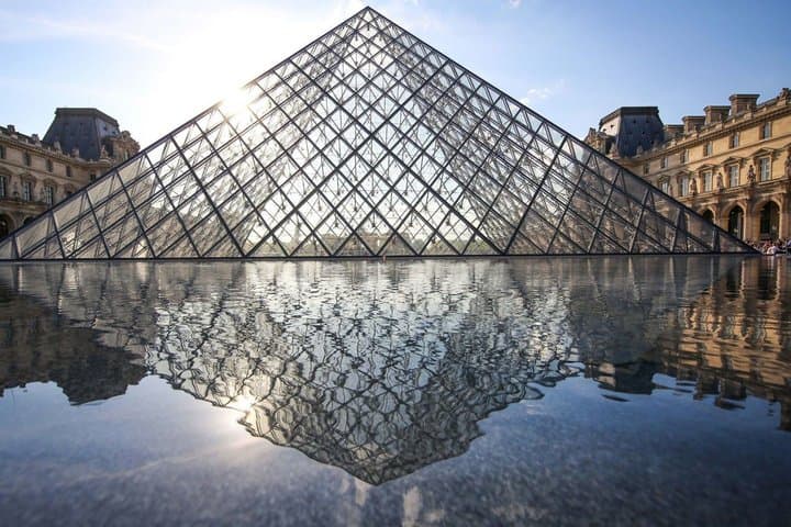 Louvre Museum Ticket with Optional Seine River 1-hour cruise