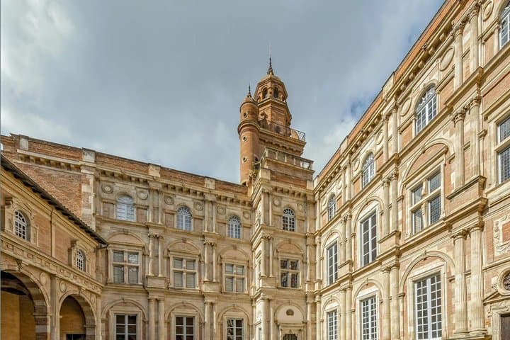 Toulouse Self Guided Walking Tour La Ville Rose, Audio and Quiz