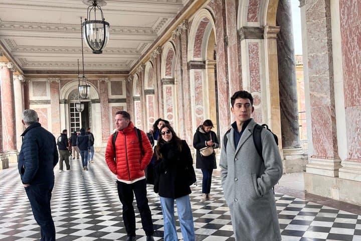Versailles from Paris by private vehicle with flexible hours