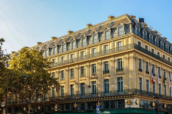 Paris Luxury: Maison Élysée, Opéra Garnier & Café de la Paix