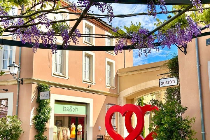 McArthurGlen Provence Outlet Shopping Pass with Extra 10% Off