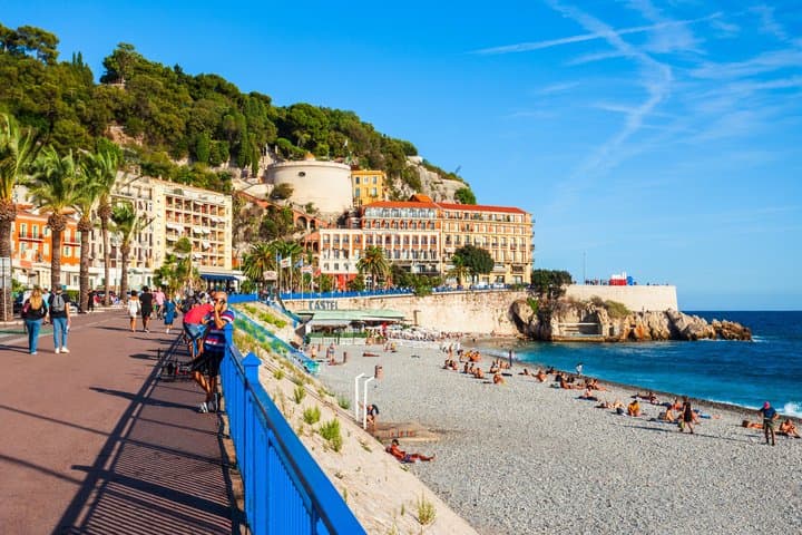 Nice Old Town Secrets and Beach Brunch Tour