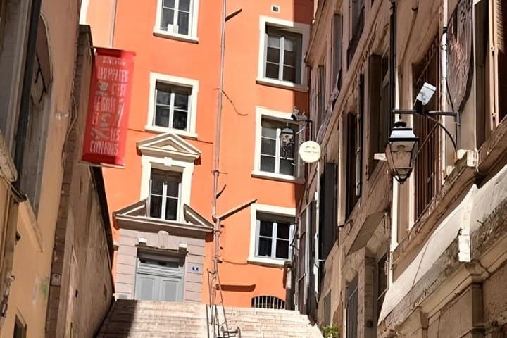 Lyon: Silk, Traboules and Art on a Guided Walk