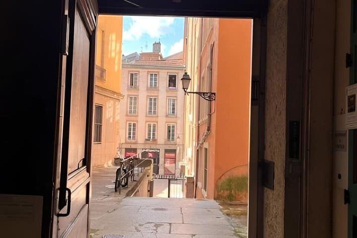 Lyon: Silk, Traboules and Art on a Guided Walk