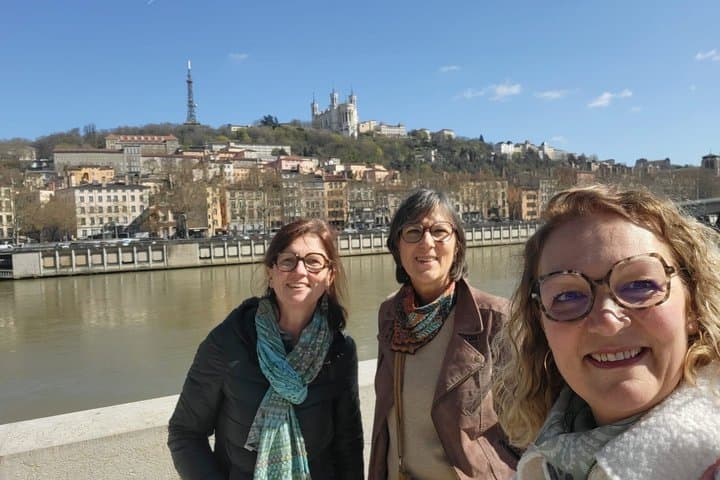 Lyon Chic City Center Guided Walking Tour with a Lyonnaise