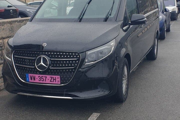 Private transfer French Riviera Italy and Alps and Geneva VIP 6 pers
