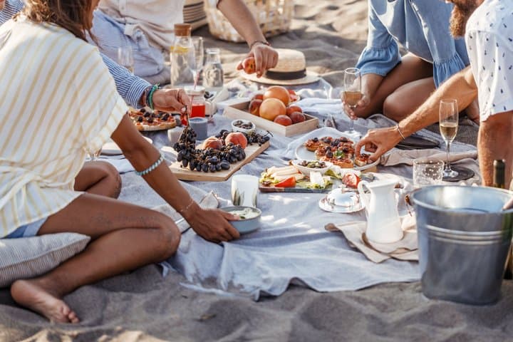 Nice to Grasse French Riviera Tour Perfume, Wine & Picnic