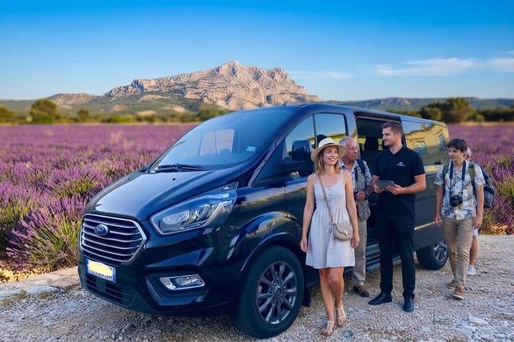Roundtrip Transfers Port Marseille to Aix en Provence-1 to 7 pax