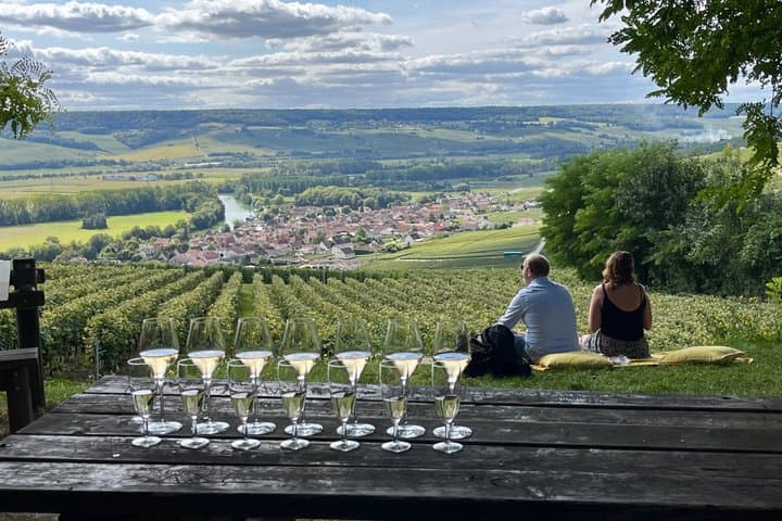 Champagne Icons: Private Tour of Veuve Clicquot, Ruinart & Moet
