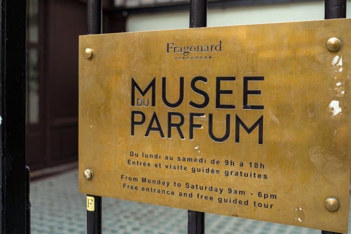 Paris Nocturne: Fragrance, Opera and Fine Dining
