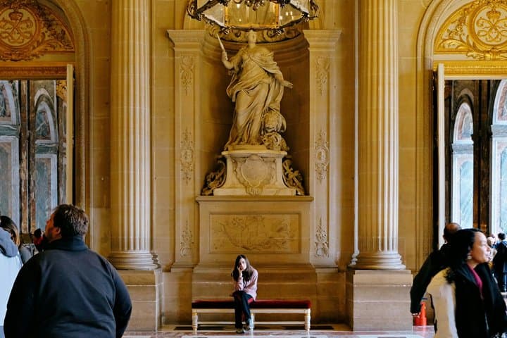 Versailles Palace and Gardens Guided Experience 10-Guests Max