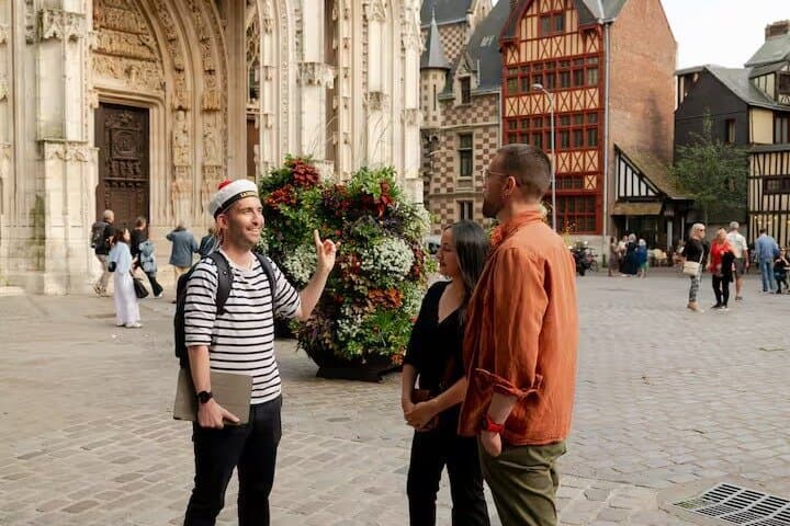 Walking and Guided Small Group Tour of Rouen's History