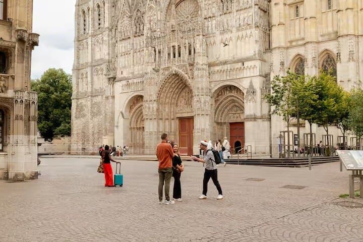 Walking and Guided Small Group Tour of Rouen's History