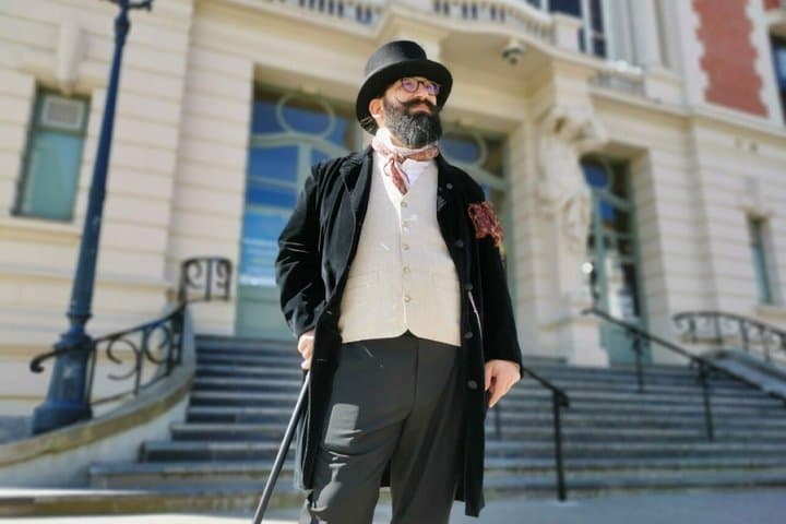 Unusual guided tour of Lille in 1913 immersion
