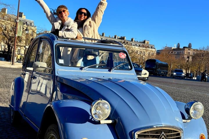 Paris in Citroen 2CV Authentic and Vintage Experience