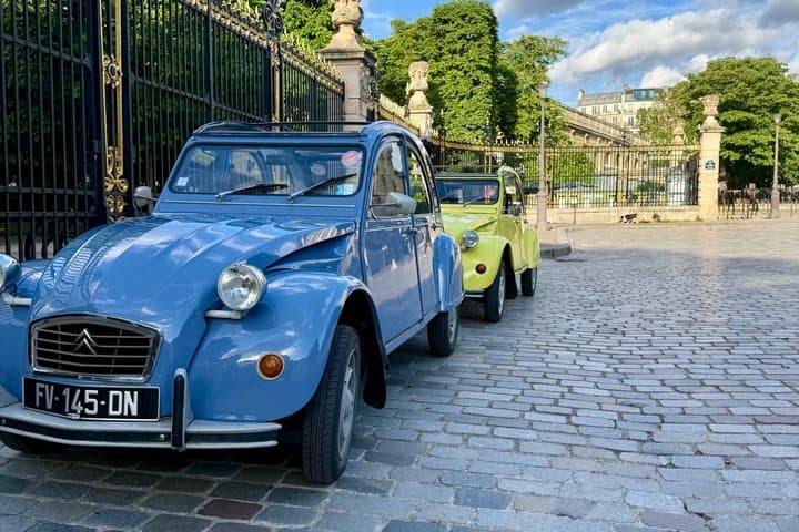 Paris in Citroen 2CV Authentic and Vintage Experience