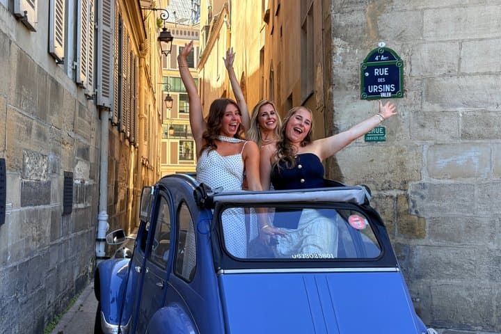 Paris in Citroen 2CV Authentic and Vintage Experience