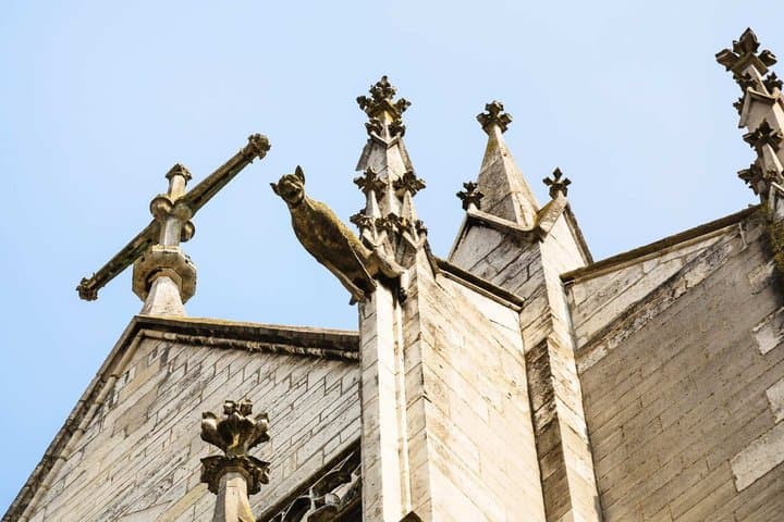 Hello Troyes: Private 2-Hour Intro City Walk with Local Guide