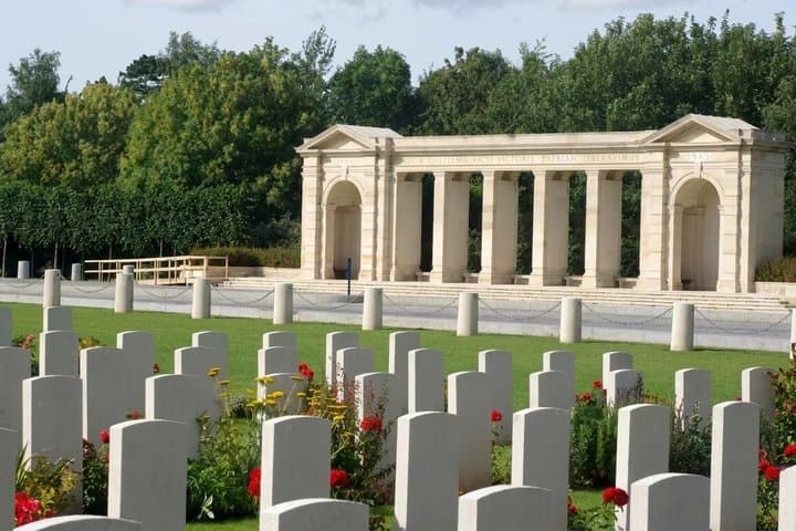 Bayeux Self Guided Walking Tour and City Exploration