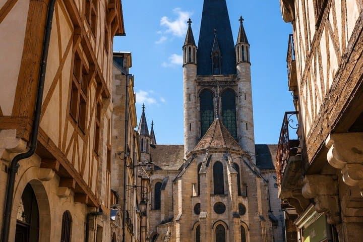 Self Guided Podcast Tour Dijon The Shadow Kingdom