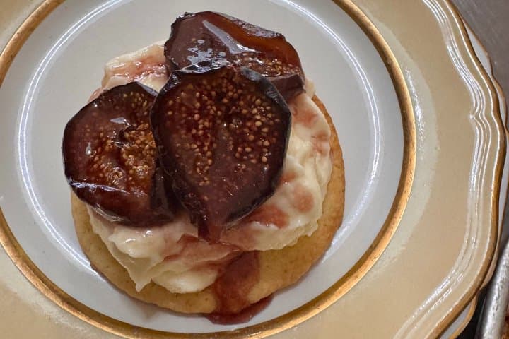 A seasonal Lyonnais menu cooked by you in Old Lyon