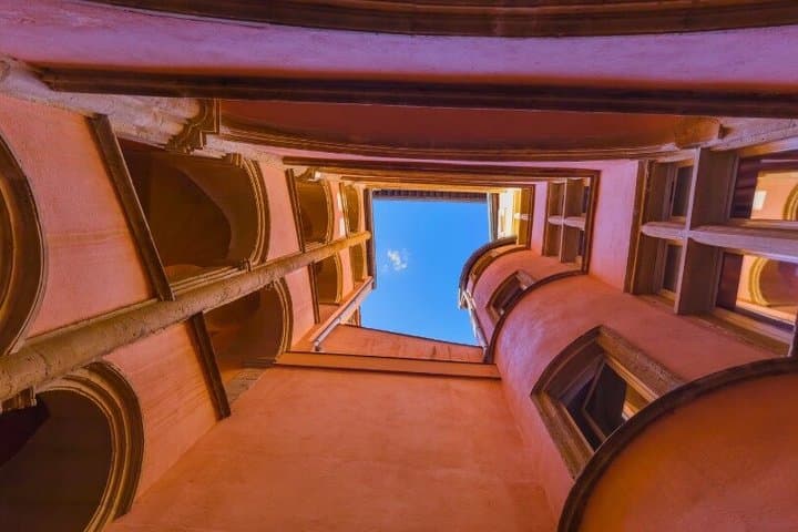 TOP Lyon: Private Guided Tour with Your Mobile