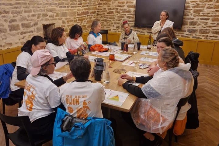 Burgundy Wine Tasting in Dijon – 5 Wines & French Bites