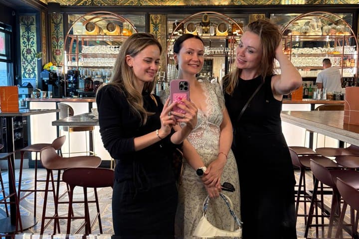 Secret World of Parisian Courtesans Walking Tour