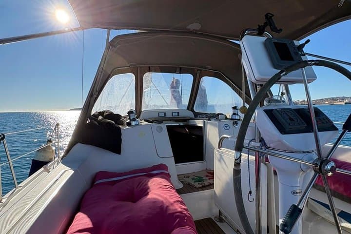 3-hour mini cruise to Antibes and the Bay of Angels