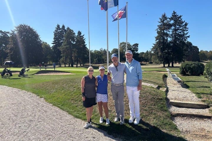 Private Fairways Golf with a PGA Pro on Paris Prestigious Greens