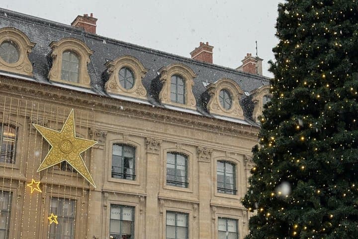 Paris Christmas Walking Tour