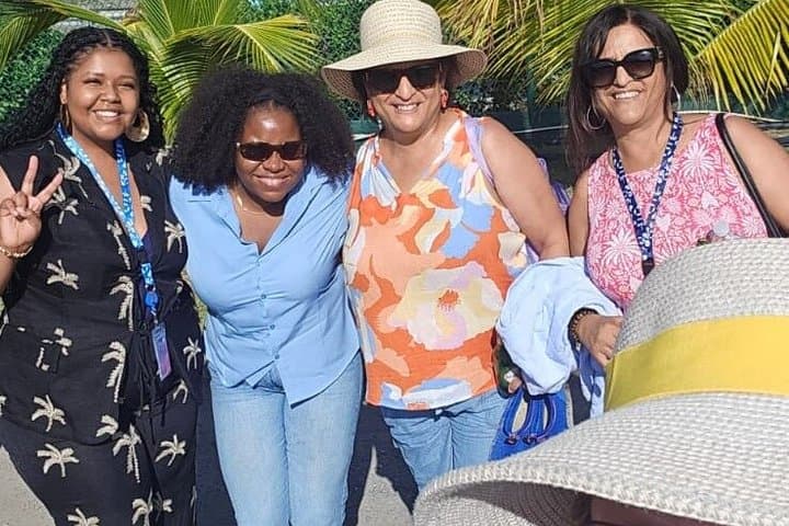 IslandGo Cultural and Scenic Tour History Meets Paradise