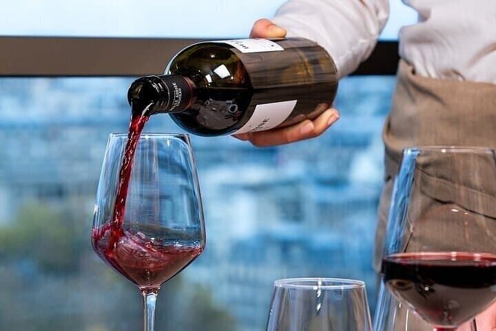 Paris Bus Tour Gourmet French Cuisine Fine Dining and Sightseeing