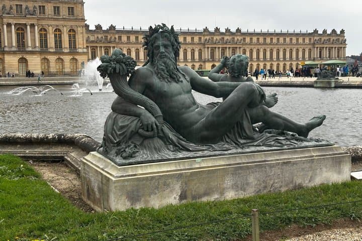 Versailles Palace and Gardens Semi Private Tour Max 11 Guests