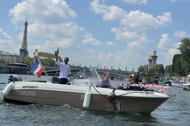 Private Paris Icons River Cruise