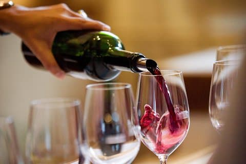 Bordeaux one day wine tasting tour