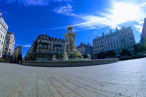 Lyon peninsula