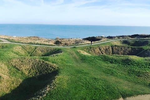 Normandy D-Day Battlefields and Landing Beaches Day Trip from Paris