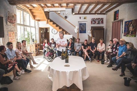 Tasting Chablis Domaine Clotilde Davenne in French