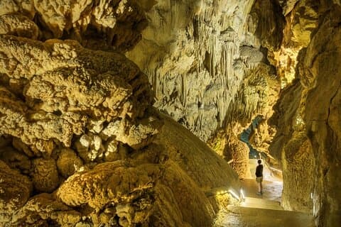Self-guided tour of the Caves of Cerdon