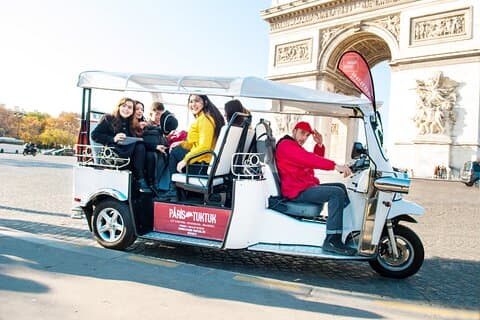 PARIS TUKTUK ARC DE TRIOMPHE