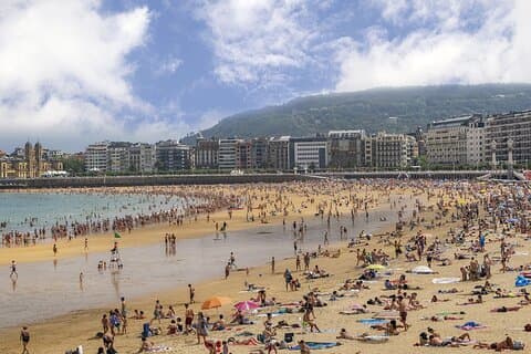 Private Direct Transfer From Bordeaux to Donostia San Sebastian