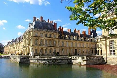 Fontainebleau & Vaux-Le-Vicomte Castles - Transportation Trip