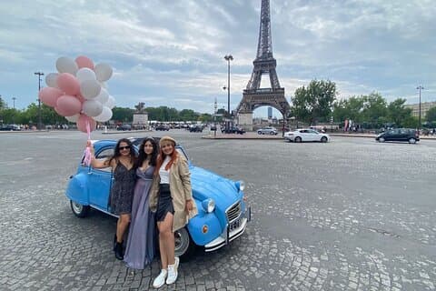 Discover Paris by Citroën
2CV tower. #paris #tour
