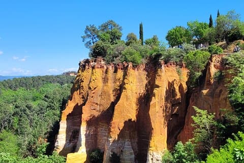 Private Day Tour in Picturesque Villages of Luberon