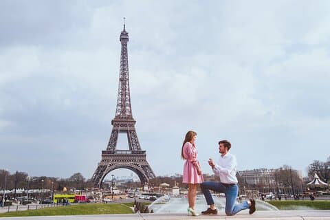 Private Proposal Photoshoot in Paris