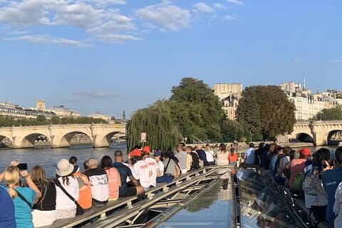 Notre-Dame Cathedral Exterior & Latin Quarter River Cruise Option