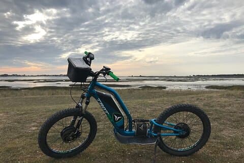 Off-road electric scooter-2h30 guided by GPS- "Carnac"